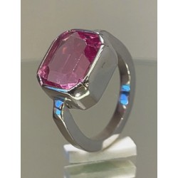 Anillo Octogonal Cuarzo Rosa Facetado